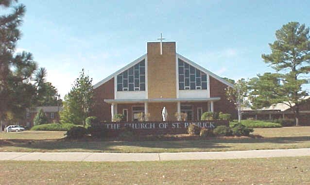 stpatschurch.jpg (63937 bytes)