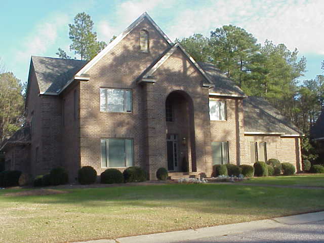 harlow1.jpg (39872 bytes)
